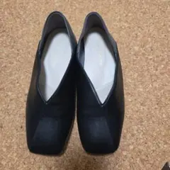 オリエンタルトラフィック 跳べるパンプス