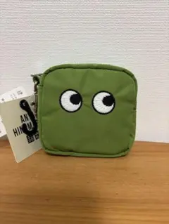 ユニクロ　アニヤハインドマーチ　エコバッグ　パッカブルバッグ　グリーン