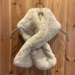 ネックウォーマー　マフラー　フェイクファー　ベージュ系　綺麗め