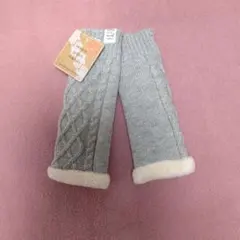 グレー ケーブル編み アームカバー