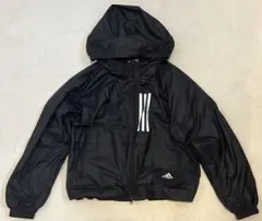 adidas ナイロンジャケット ブラック フード付き