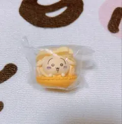 ちいかわ きゃらまかろん ・うさぎ