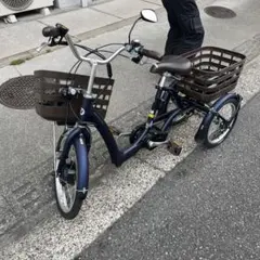 2026年最新】白い三輪車の人気アイテム - メルカリ