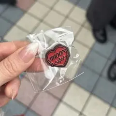 TREASURE ジフン jihoon ピンバッジ