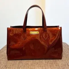 Item thumbnail for item 54a2f528-922e-4e85-a415-9f7ac858b0f0