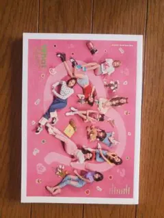 TWICE　5TH　MINIアルバム　What　is　Love　K-POP