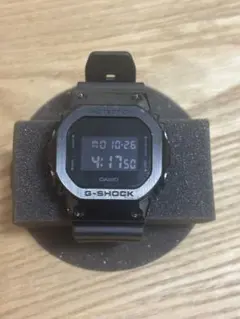 CASIO G-SHOCK デジタル腕時計 ブラック　GM-5600B