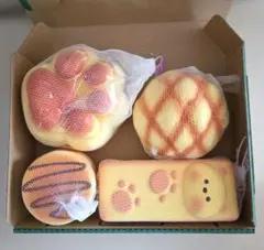 【新品未開封】スクイーズ まとめ売り 肉球 クマ パン 4点セット おまけ付き