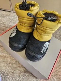 キッズノースフェイスブーツ　１９cm