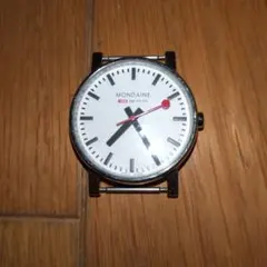 希少　Mondaine モンディーン　スクエア型 モンディーン「バルジュー」限定発売腕時計