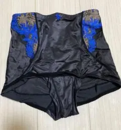 カーヴィシャス