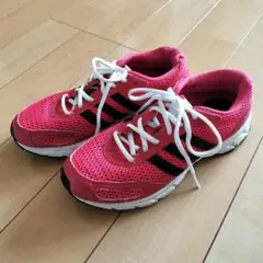アディダス ピンク スニーカー　23.5
