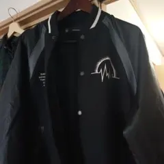 GU × UNDERCOVER スタジャン L ブラックのサムネイル