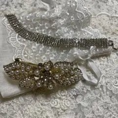 宝塚大劇場で購入　キラキラヘアピンとラインストーンのブレスレット　2個セット