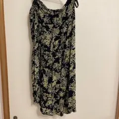 アナスイ　ANNA SUI フレアスカート 濃紺地　花柄 サイズ4