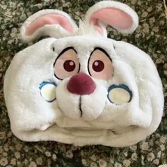 東京ディズニーリゾート 白うさぎ マフラーキャップ 不思議の国の