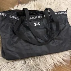 UNDER ARMOUR ブラック トートバッグ
