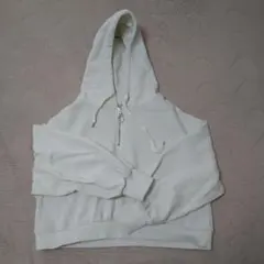 INGNI ホワイト クロップドパーカー