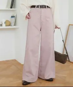 美品今季 DISCOAT ディスコートカラー セミフレアデニム ピンク Mサイズ