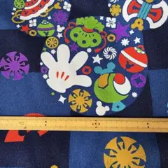 ミッキーシルエットデザイン生地 約110cm幅　1m