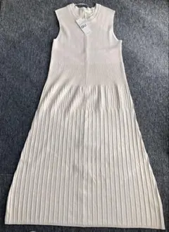 【GU】リブニットワンピース(ノースリーブ)Q Ｌ　natural