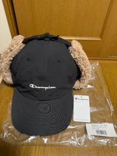 Champion 耳付きブラックキャップ