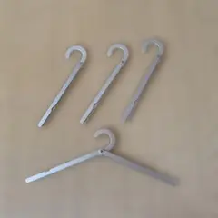 無印良品　携帯用アルミ折りたたみ式ハンガー　4個セット
