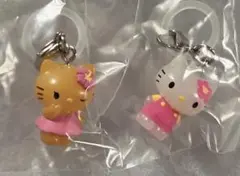 ハローキティ　めじるしアクセサリー 日焼けキティ お花キティ　ガチャ
