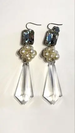 SLYティアドロップ ビジューピアスクリスタルパール花嫁 結婚式披露宴 お呼ばれ