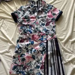 ゴルフ用花柄ポロシャツとスカートセット