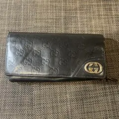 Gucci グッチ　黒　シマ　インターロッキング　二つ折り　長財布