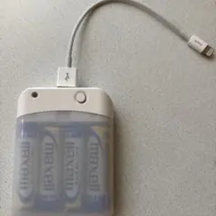 乾電池式 モバイルバッテリー Lightningケーブル付き