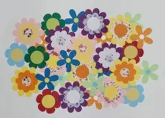 ☆匿名配送☆　カラフルなお花　３２枚セット　春　 卒園卒業入園入学　壁面飾り