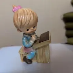 サンリオ　レトロ　貯金箱のサムネイル