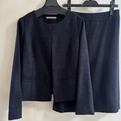 ナチュラルビューティーベーシック　スーツ　ネイビー　M