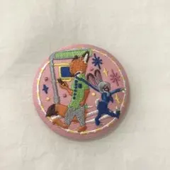 ディズニー刺繍缶バッジ2 ズートピア
