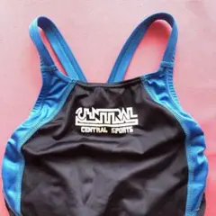 【状態をご確認下さい】セントラルスポーツ　アッパー水着　女子　S