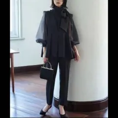 RUIRUEBOUTIQUE ルイルエブティック トップス＆パンツ ボウタイ付き