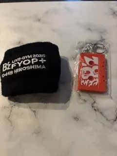 B'z FYOP＋ カセットチャーム リストバンド 4/19 広島 - メルカリ