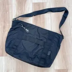 美品】SOPH × visvim メッセンジャーバッグ E-CAT 18l - メルカリ