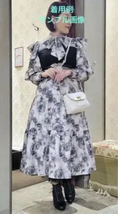 axes femme ビスチェ風 ロングワンピ グラデーションローズ柄ワンピース