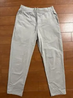 【美品】UNIQLOグレー イージーパンツ Sサイズ