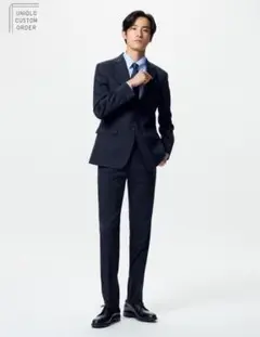 【最終値下げ】定価7990円 UNIQLO ストレッチウールスリムパンツ