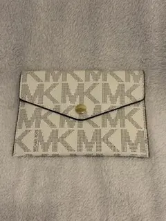 MICHAEL KORS JET SET ITEM パスポートケース