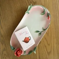 マイセン　ピンク色のバラ装飾陶器皿のサムネイル