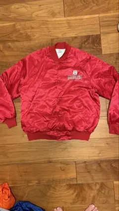ナイロンジャケット　赤　L