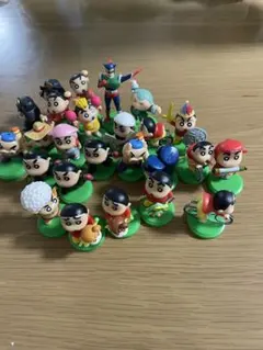 チョコエッグ　クレヨンしんちゃん まとめ売り　25体セット被りあり