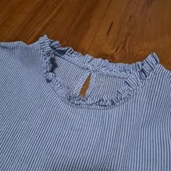 最終値下げ‼️ストライプ フリルネック 半袖シャツ