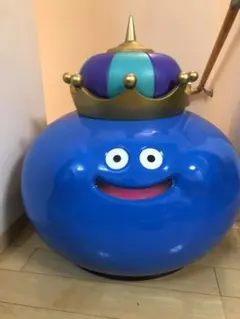 ドラゴンクエスト　キングスライム フィギュア 特大　オブジェ