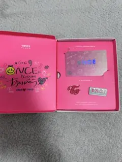 2025年最新】TWICE公式グッズの人気アイテム - メルカリ